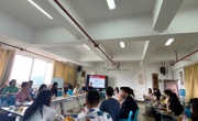 外国语学院举行2022届毕业生座谈会